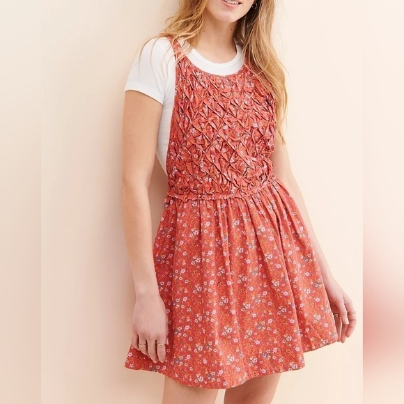 Free People Red Ditsy Floral Smocked Sleeveless Flowy Petunia Mini Dress Girly - Picture 1 of 13